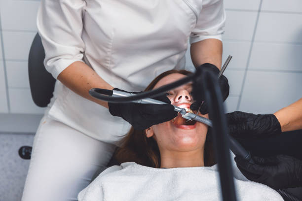 Best Emergency Dental Care for Broken or Chipped Teeth in Holyoke, CO