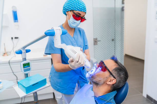 Best Emergency Dental Care for Broken or Chipped Teeth in Holyoke, CO